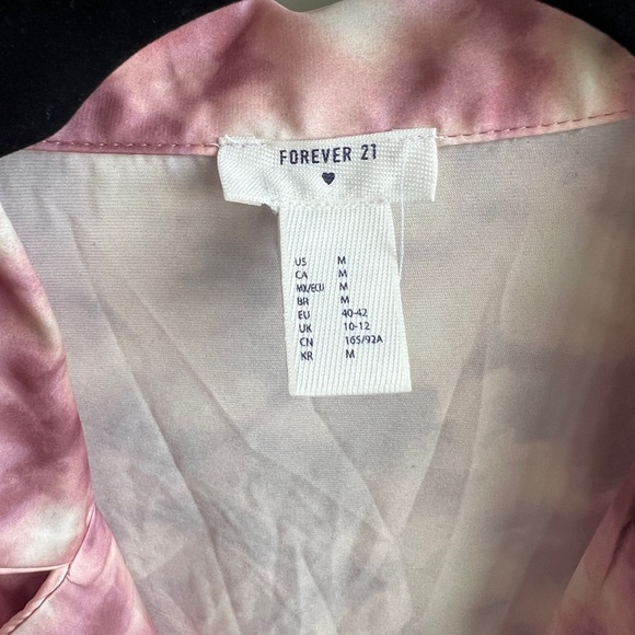 Forever 21 Tie Dye Smoking Jacket - Picture 5 of 5